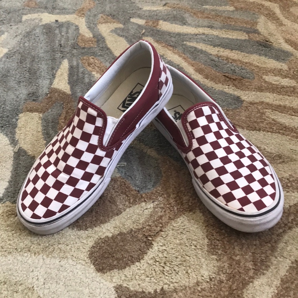 Red slip on Vans excellent condition